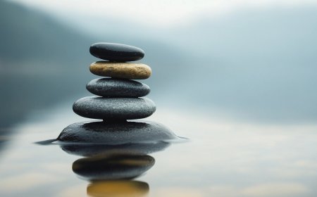 Minimalism: The Benefits of Simplifying Your Life and How to Start